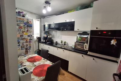 Apartament cu 4 camere semidecomandat în Siderurgiștilor - 4