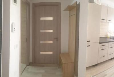 Apartament cu 4 camere decomandat în 1 Mai - 5