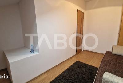 Apartament cu 3 camere decomandat, mobilat în Trei Stejari - 6