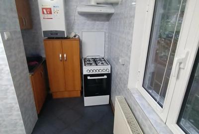 Cu Centrala+Clima,Decomandat,Apartament 3 Camere,La 1 Km de Complexul Studen?esc,Liber - 13