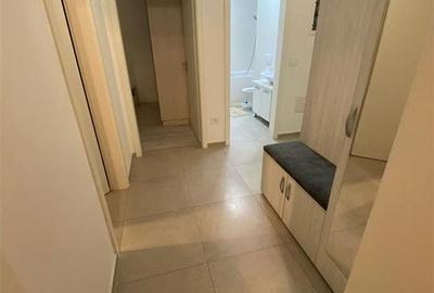 Apartament cu 2 camere decomandat în Tractorul - 3