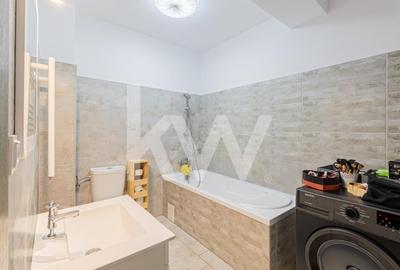 Apartament cu 2 camere semidecomandat, mobilat în Tractorul - 12