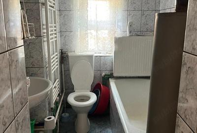 Apartament cu 3 camere decomandat în Central - 2