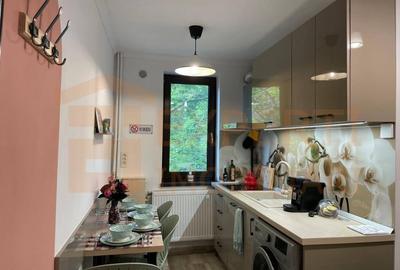 Apartament cu 2 camere semidecomandat, mobilat în City Park Mall - 6