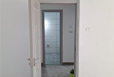 Vanzare garsoniera Mihai Bravu - Piata Muncii | etaj 1/8 | bloc 1987 | decomanda - 3