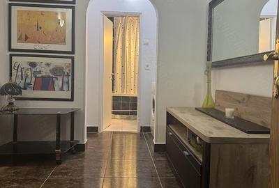 Apartament cu 2 camere decomandat în Central - 2