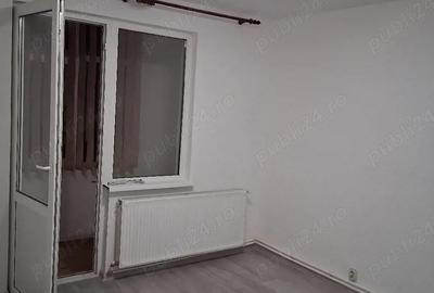 Apartament cu 3 camere decomandat în Central - 2