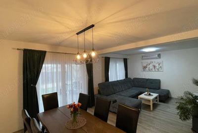 Mosnita Noua, Casa, jumatate de duplex, 3 dormitoare, birou, bucatarie - 1