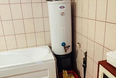 Casă individuală cu 5 camere cu Canalizare în Central - 14