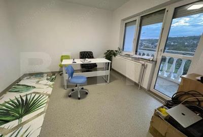 Casă cu 5 camere cu Teren 300 Mp în Central - 10