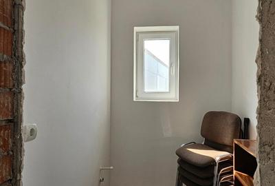 Buzau, Pietroasele - casa 4 camere, 2 bai, 150 mp utili. - 5