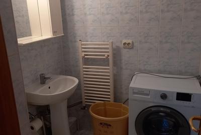 Apartament cu 3 camere decomandat, mobilat în Nerva Traian - 12