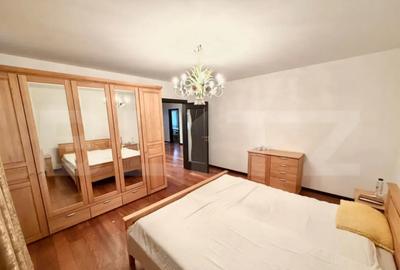 Casă cu 7 camere cu Teren 1800 Mp în Central - 8