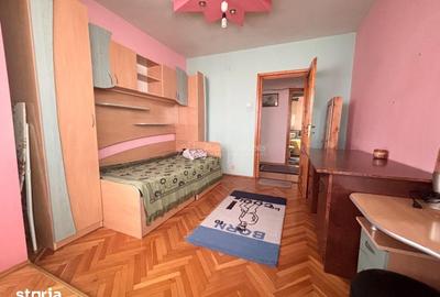 Apartament cu 3 camere decomandat în Decebal - 11