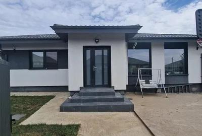 Casă individuală cu 4 camere cu Teren 500 Mp în Aroneanu - 3