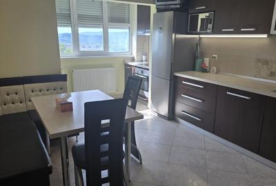 Apartament cu 2 camere decomandat în Zorilor - 1