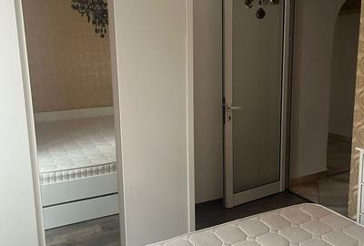 Apartament cu 4 camere în Crângași - 1