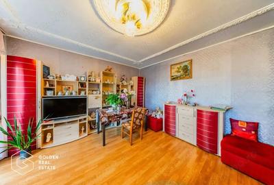 Apartament 4 camere, Micalaca, zona Miorita, etaj 3, decomandat, comision 0% - 3