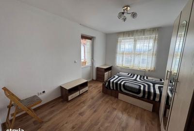 Apartament cu 3 camere decomandat în Cristian - 5