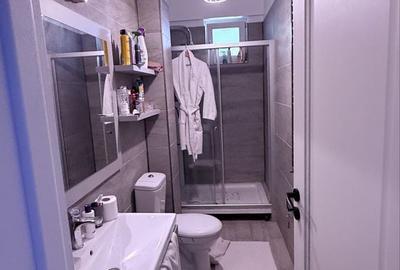Apartament cu 3 camere decomandat în Central - 1