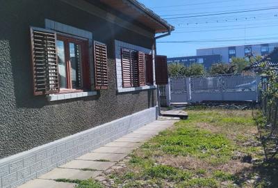 Casă cu 4 camere în Central - 3