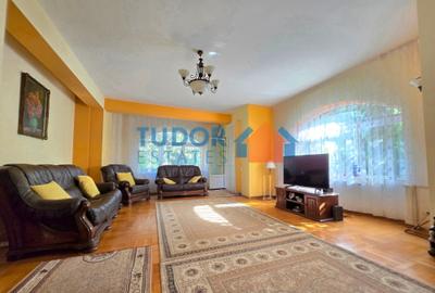 Vila de vanzare in Iancu Nicolae situata in complex rezidential langa lac - 2