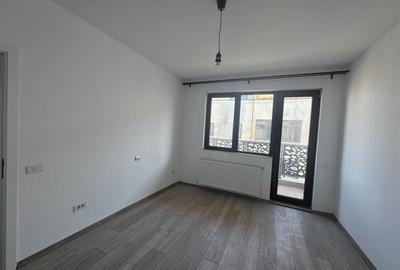 Apartament cu 2 camere decomandat în Titan - 3