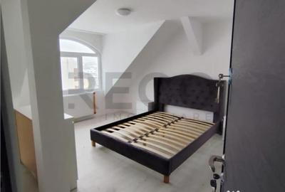 Casă cu 20 camere cu Teren 1097 Mp în Central - 7