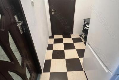 Garsonieră semidecomandată în 9 Mai - 2