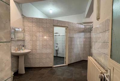 Spa?iu generos de inchiriat demisol, 300 mp, Mana?t - 3