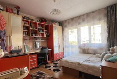 Apartament cu 4 camere, decomandat, 76 mp, zona Parcul Teilo - 4