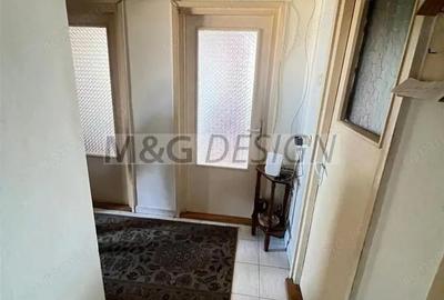 Apartament cu 3 camere decomandat în Dâmbovița - 2
