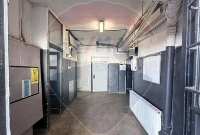 Spa?iu industrial-220 mp cu rampa ?i parcare-zona Ora?... - 12