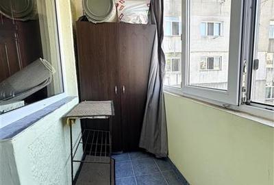 Apartament 3 Camere Decomandat, Etaj Intermediar, zona Km 4-5 - 9