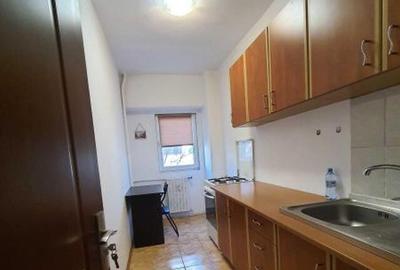 Vitan mall etaj 5 decomandat - 9