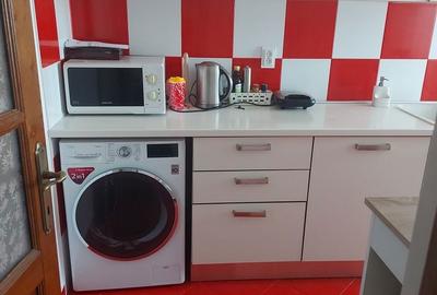 Apartament cu 2 camere semidecomandat în Central - 1