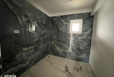 Casă cu 3 camere cu Teren 180 Mp în Cetate - 2