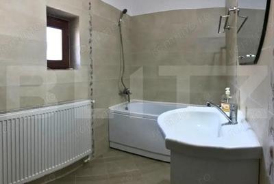 Casă cu Teren 1250 Mp în Central - 16