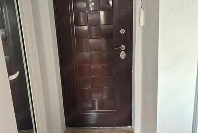 Garsonieră decomandată în Central - 2