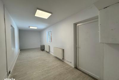 Spațiu comercial, de 75 mp, în Complex Studențesc - 13