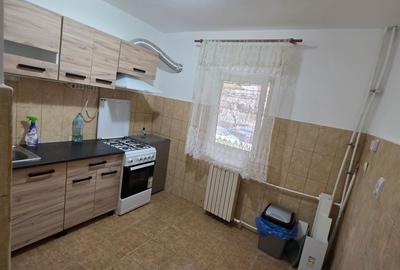 Apartament cu 2 camere decomandat în Central - 2