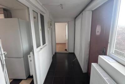 Apartament cu 2 camere decomandat în Bariera Vâlcii - 3