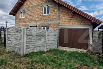 Casa la rosu de vanzare in Vulcan - Brasov - 20