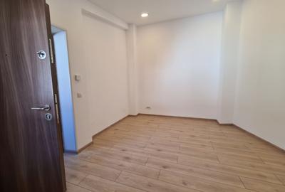 Casă individuală cu 18 camere cu Canalizare în Calea Călărașilor - 17