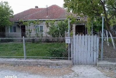 Casă cu 4 camere cu Teren 109 Mp în Central - 7