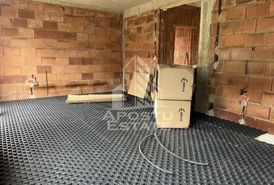 Duplex cu 5 camere, P+E, In Giarmata Vii Duplex cu 5 camere, P+E, In Giarmata Vii - 3