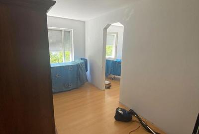 Apartament cu 3 camere semidecomandat în Solidarității - 8
