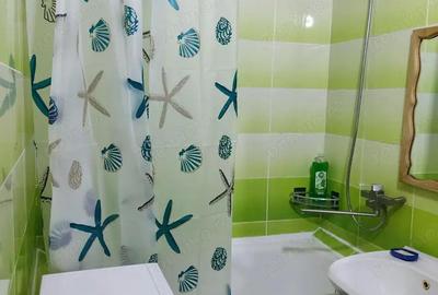 Apartament cu 2 camere decomandat în Apărătorii Patriei