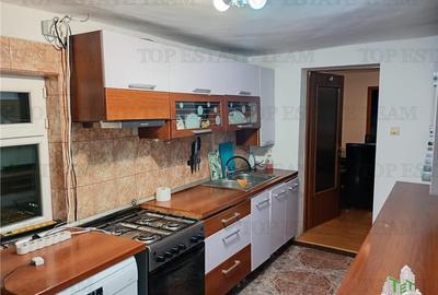 Casa cu 4 camere, doua corpuri, teren 420 mp, Brancoveanu, Luica - 2