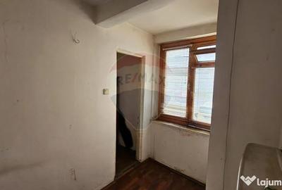 Spațiu comercial, de 80 mp, în Mărăței - 13